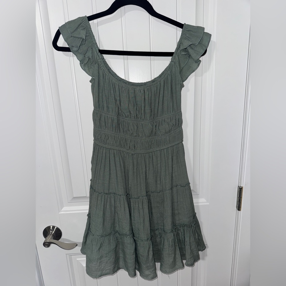Streetwear Society Flutter Sleeve Dress